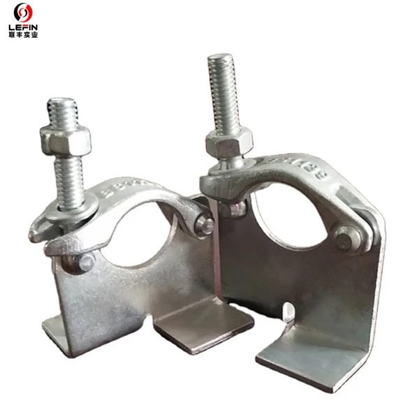 EN74 Board Retaining Coupler