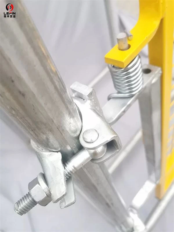 Scaffolding Self Close Safety Gate